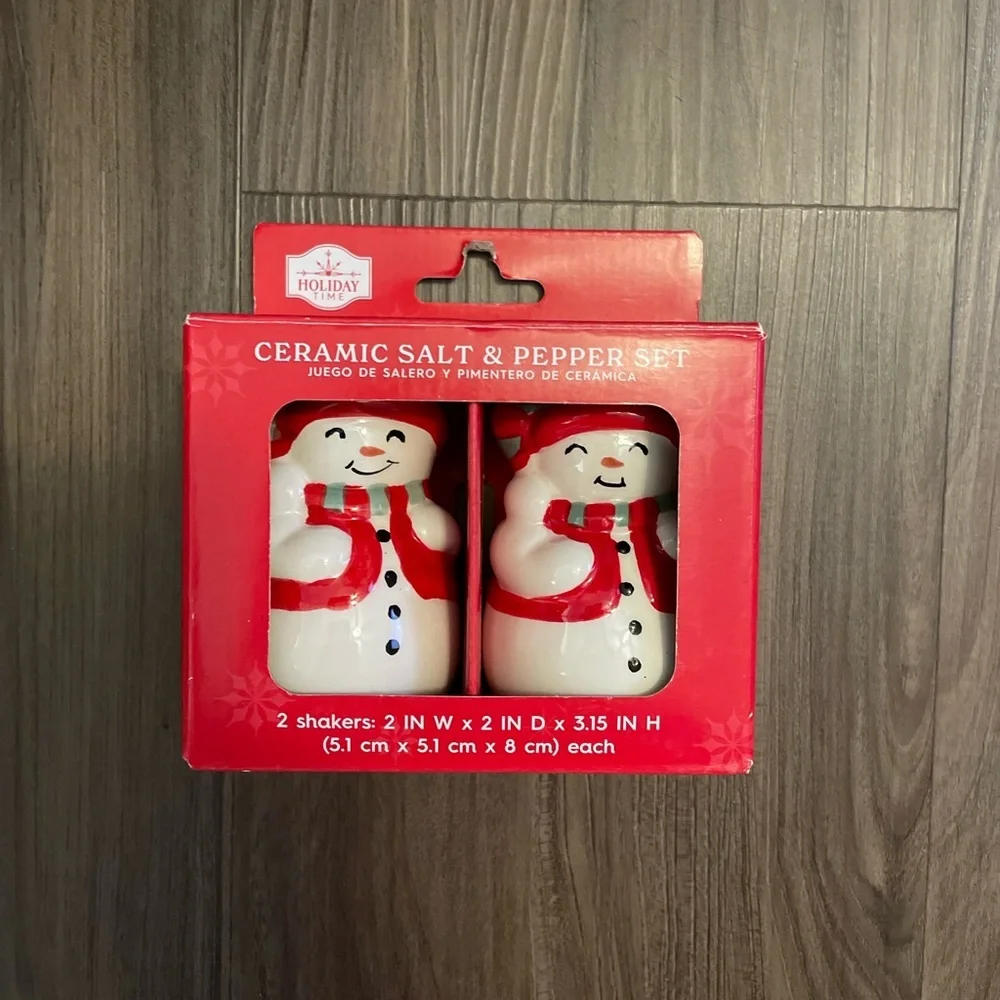 Ceramic Snowman Salt & Pepper Shaker Set